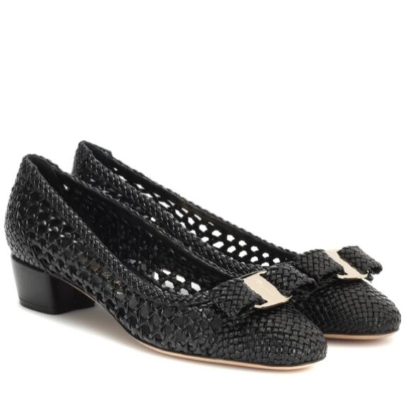 Salvatore Ferragamo Woven Leather Vara Bow Pumps - Picture 1 of 2